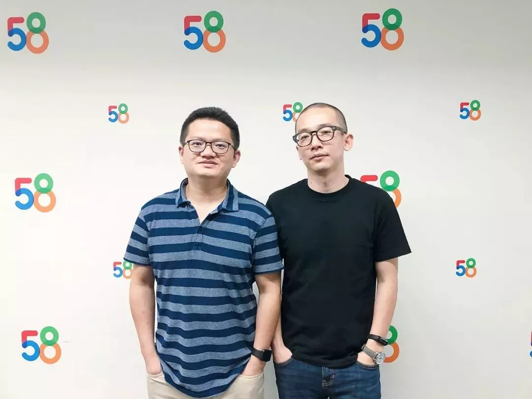 按惯例合影是必须的~